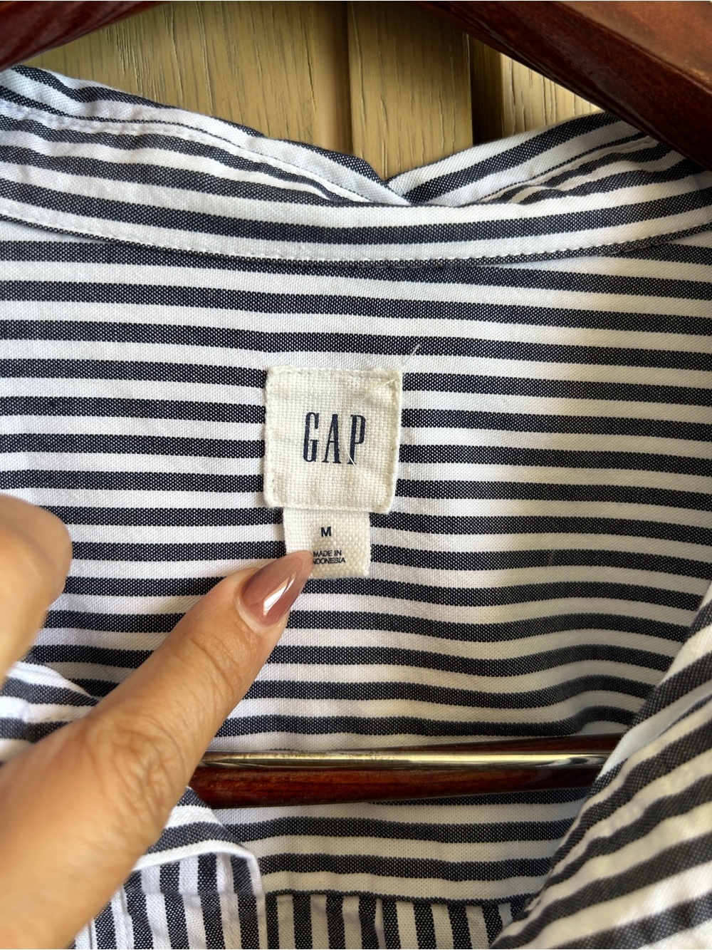 Gap brand navy and white striped poplin shirt dress, size medium - Picture 9 of 13